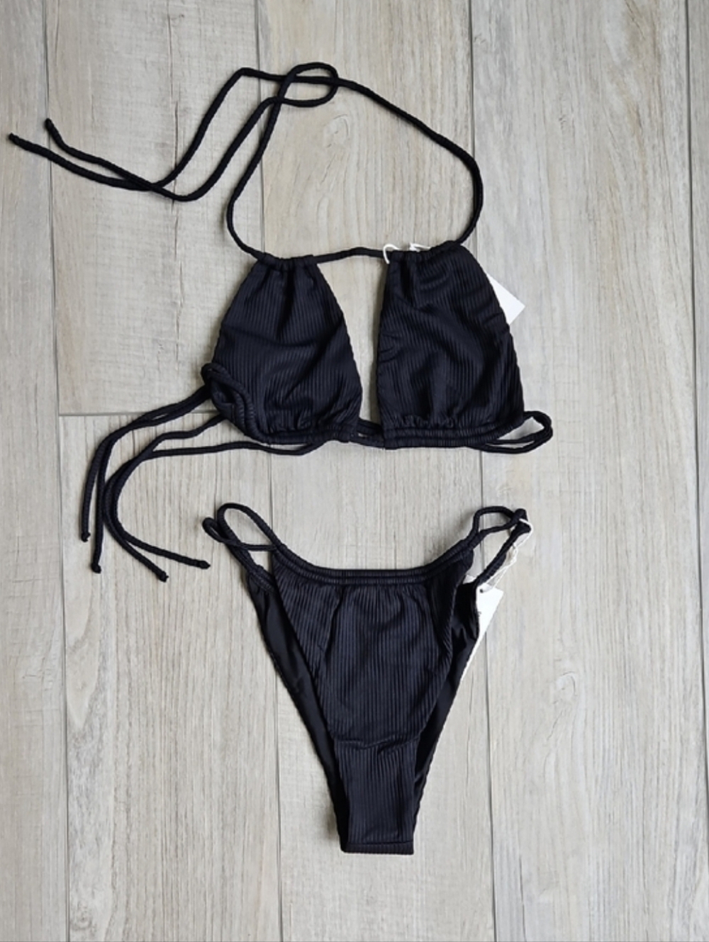 Montce Bikini Set - Picture 3 of 5
